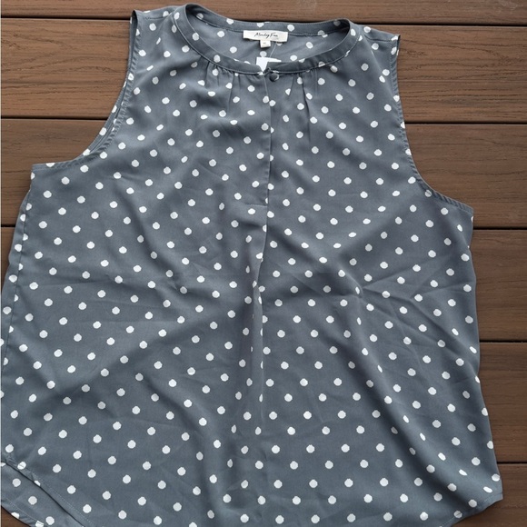 Navy Polka Dot Sleeveless Top - Picture 5 of 8
